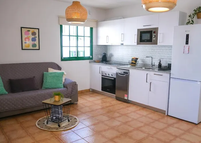 Apartamento Bright 2 Minutes From The Playa Blanca (Lanzarote)